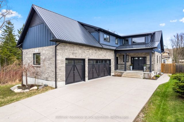 107 Ottawa Avenue, Saugeen Shores