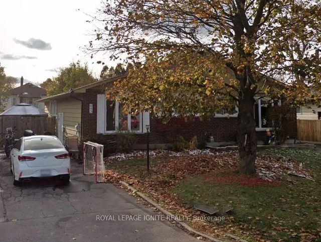 645 Champlain Drive, Cornwall