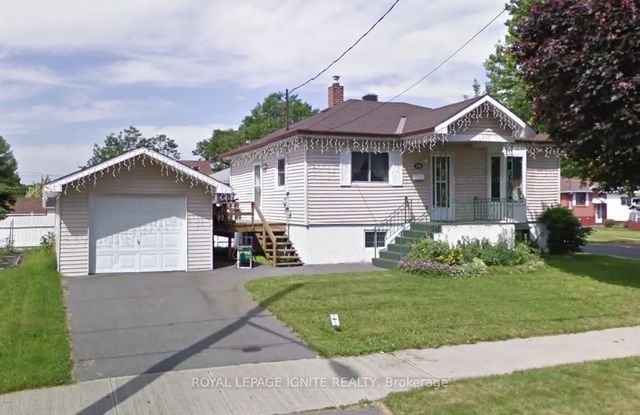 129 Leonia Street, Cornwall