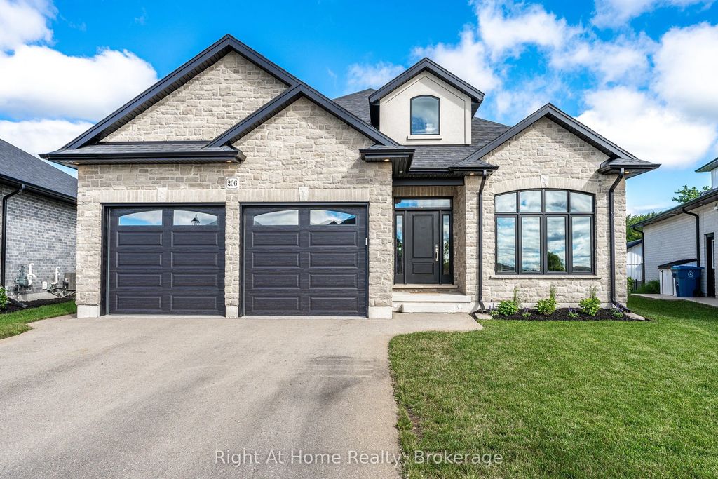 206 Orr Street, Stratford