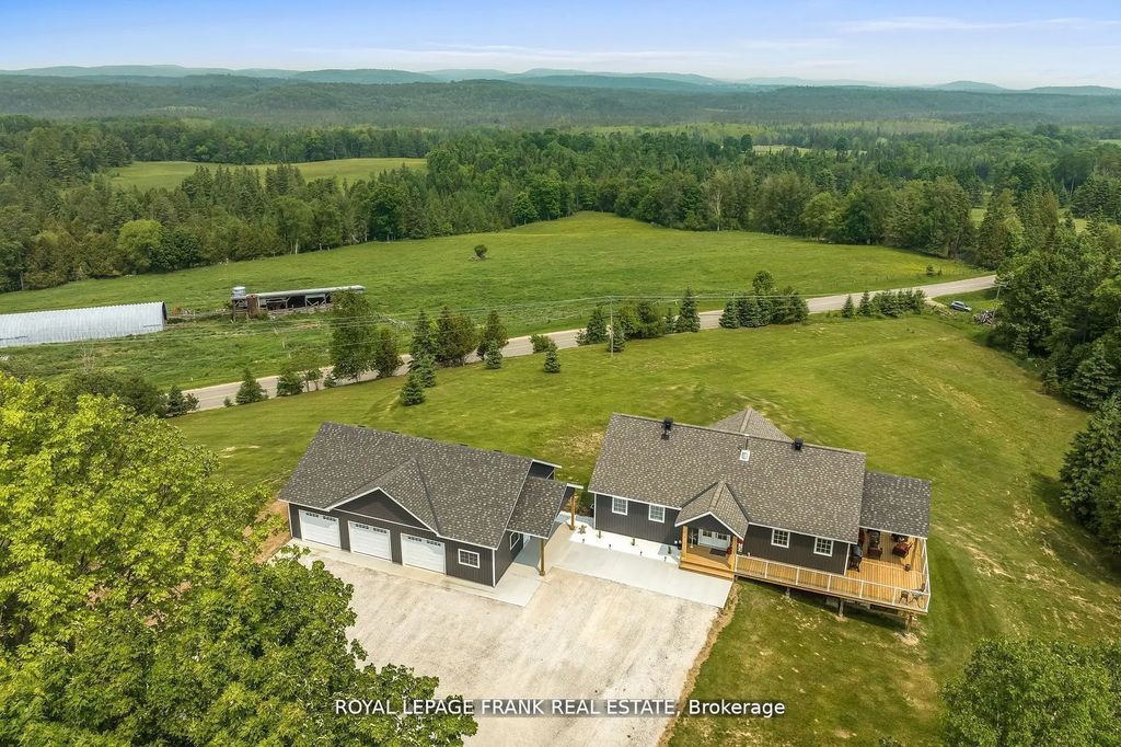 370 Detlor Road, Bancroft