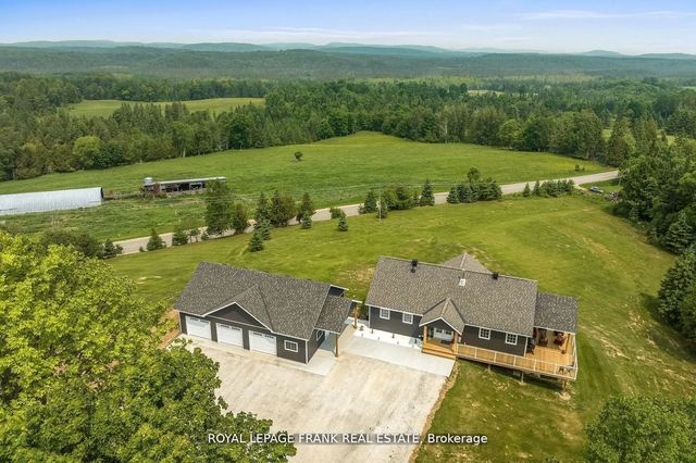 370 Detlor Road, Bancroft