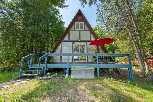 53 Hillside Lane, Frontenac