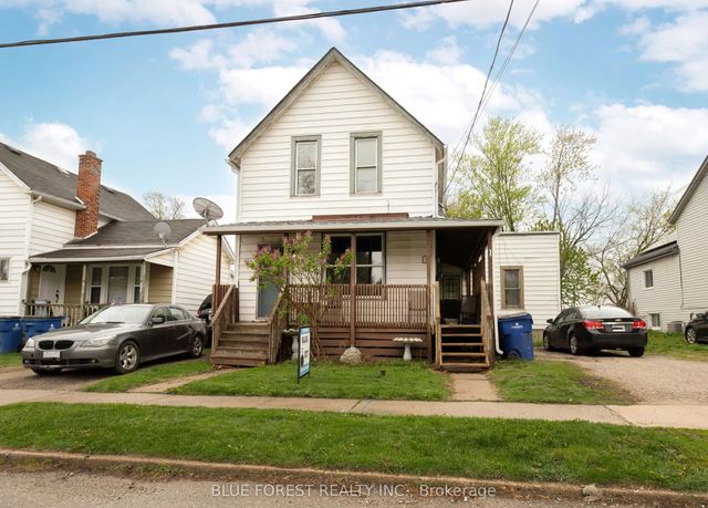 128 West Street, Chatham-Kent