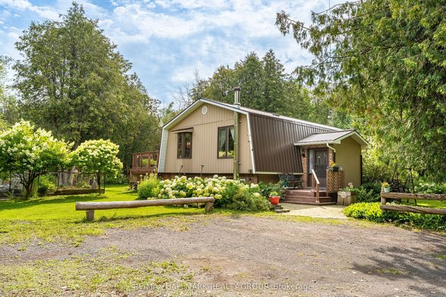 1184 Derry Side Road, Beckwith