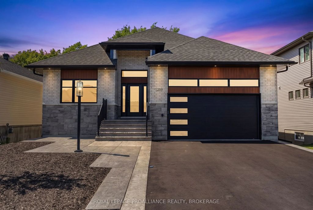 1259 Carfa Crescent, Kingston