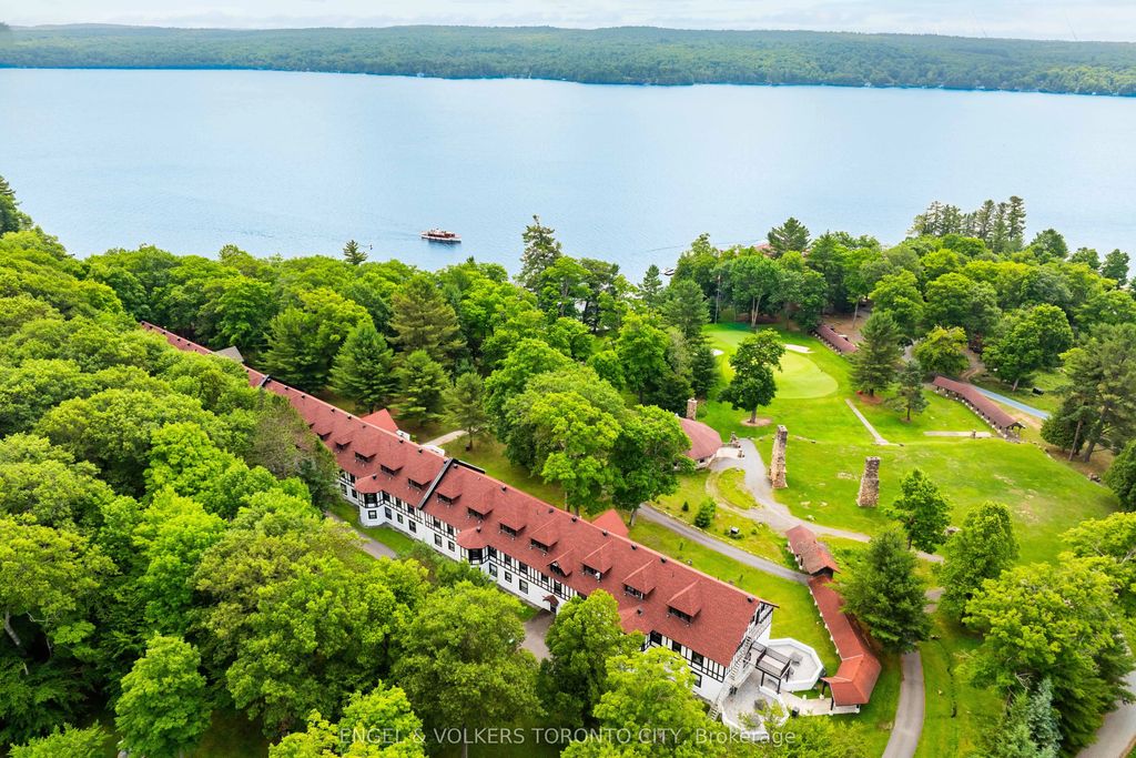 12 Bigwin Island 221, Lake of Bays