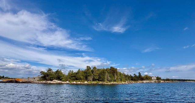 1 Island 352c N/a, Carling