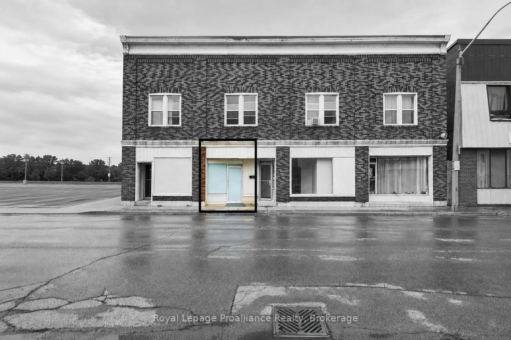 56 Elgin Street 3, Quinte West
