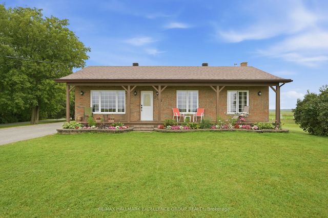 3160 Dunning Road, Orleans - Cumberland and Area