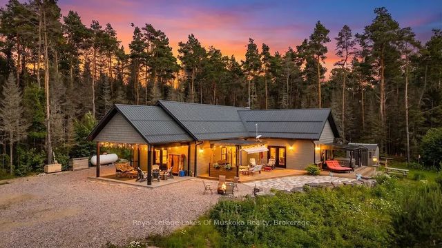 679 Boulder Road, Parry Sound Remote Area