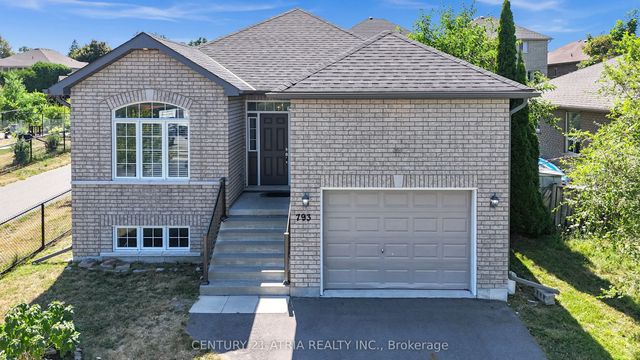 793 Spillsbury Drive, Peterborough