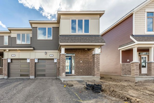 26 Pewee Place, Orleans - Cumberland and Area
