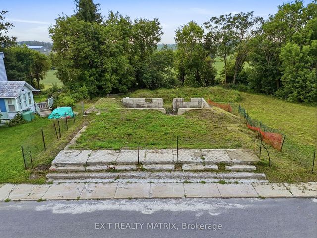 21924 Laggan Glenelg Road, North Glengarry