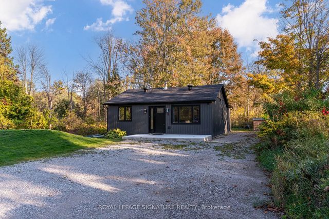 8 Mountsberg Road, Hamilton