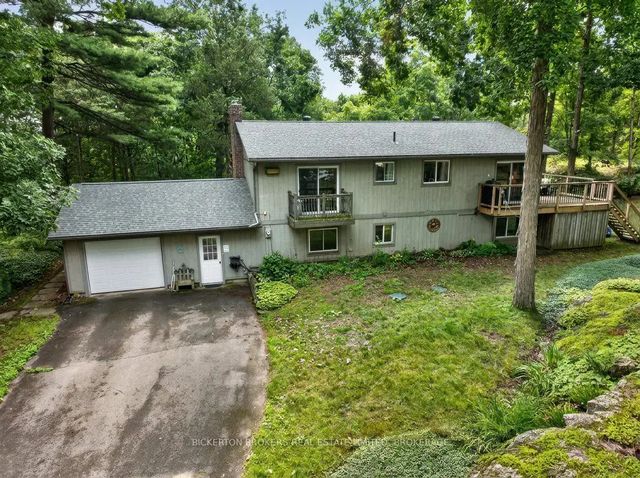 237 W Old River Road, Leeds and the Thousand Islands