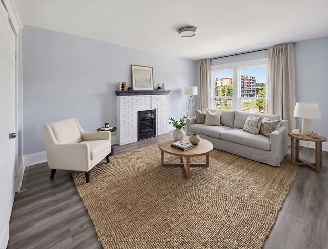 8 Ottawa Street N 8, Hamilton
