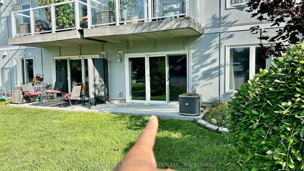 665 King Street W 101, Gananoque