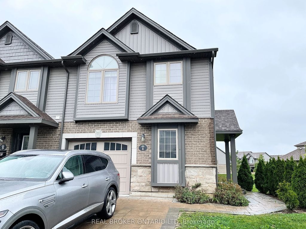 3400 Castle Rock Place 1, London South
