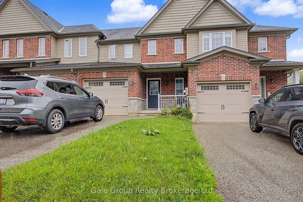 717 Crawford Crescent, Woodstock