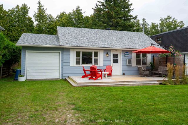 210 Laird Lane, Saugeen Shores
