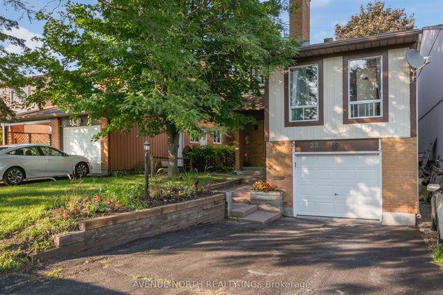 23 Bluegrass Drive, Kanata