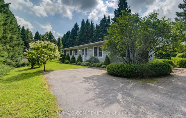 30 Grand Vista Crescent, Wellington North
