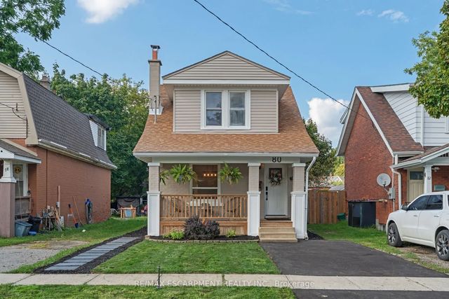 80 Sarah Street, Brant