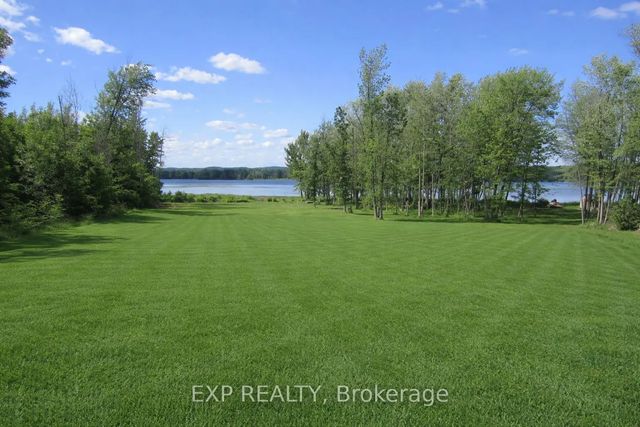 3612 Chretien Street, Alfred and Plantagenet