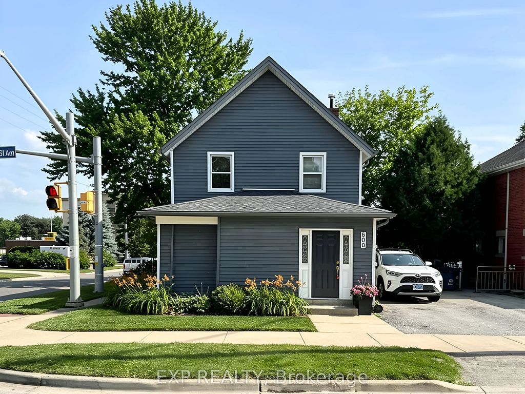 200 Waterloo Avenue Main, Guelph