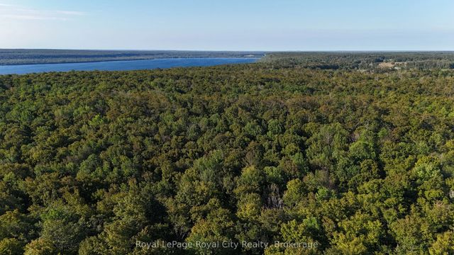 Pt Lt 9 Con 14 Ebr Pt 27 Concession N/a, Northern Bruce Peninsula