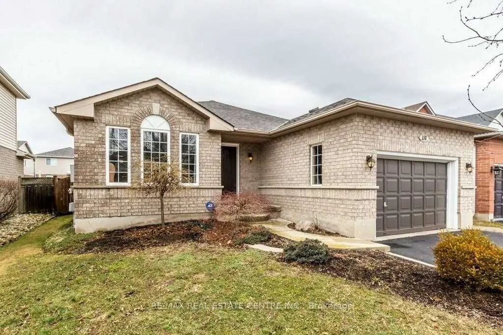 131 Mcnichol Drive Basemen, Cambridge