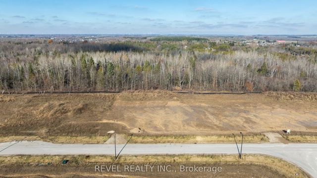 16 Private Berry Drive, Amaranth