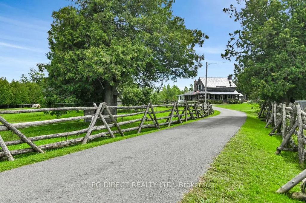1563 9th Line, Beckwith
