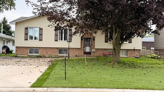 317 Bricker Street, Saugeen Shores