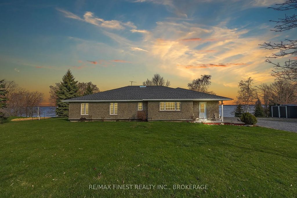 2800 Front Road, Loyalist