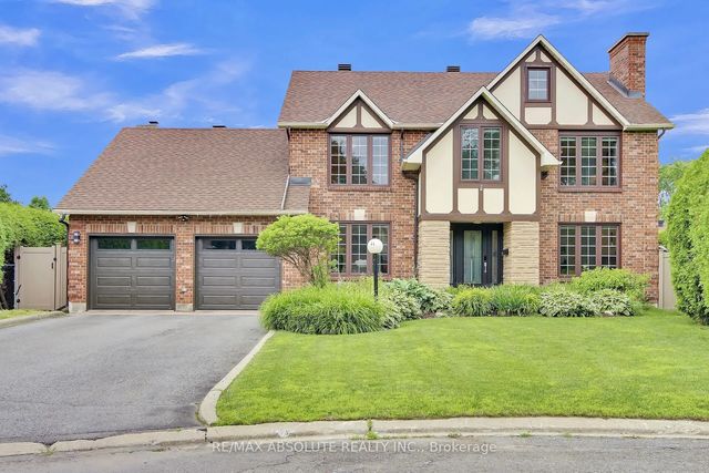 11 Cobb Court, Barrhaven
