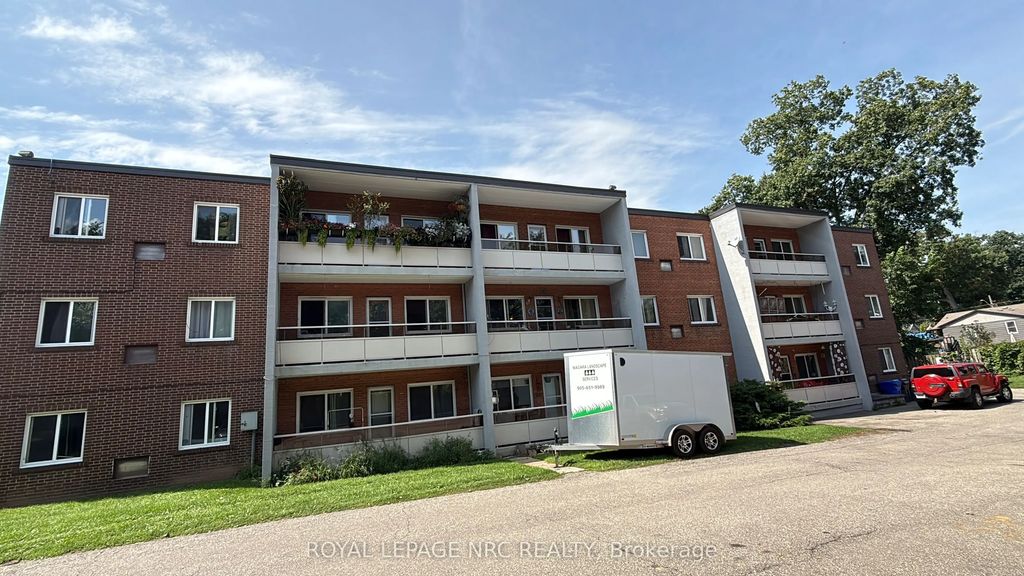 6035 Murray Street 34, Niagara Falls