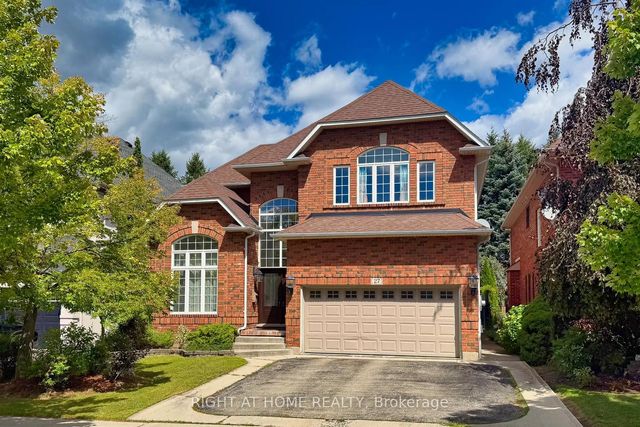 27 Thoroughbred Boulevard, Hamilton
