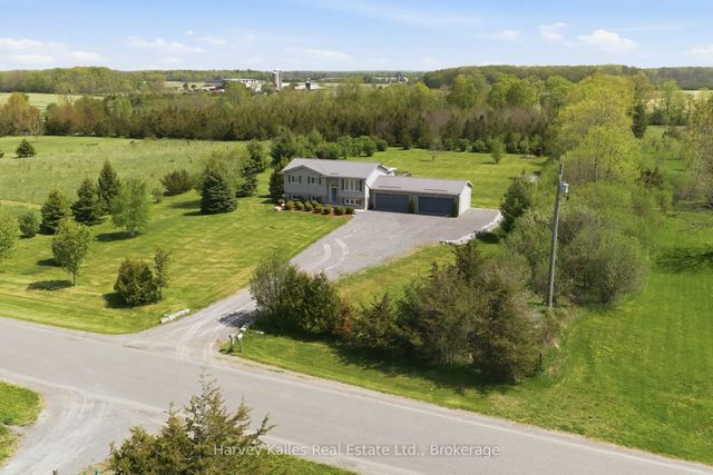 289 Kings Road, Prince Edward County