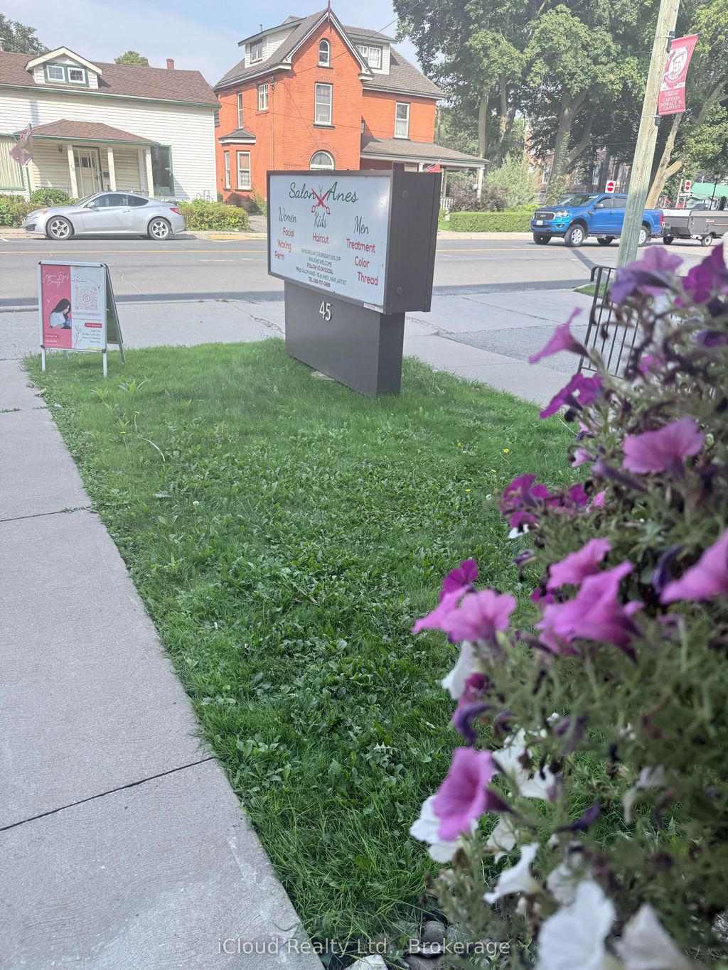 45 Caithness Street N Unit 4, Haldimand