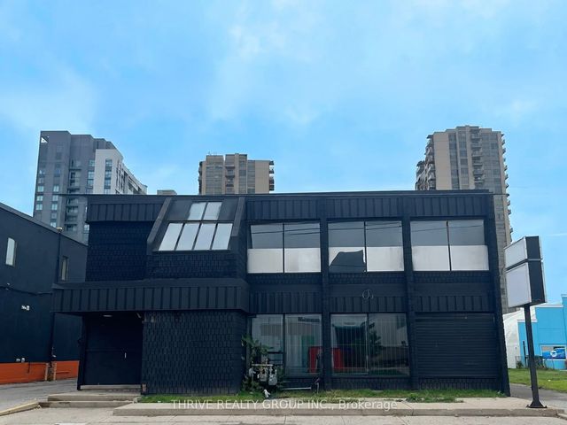 Photo of Listing #X13741968