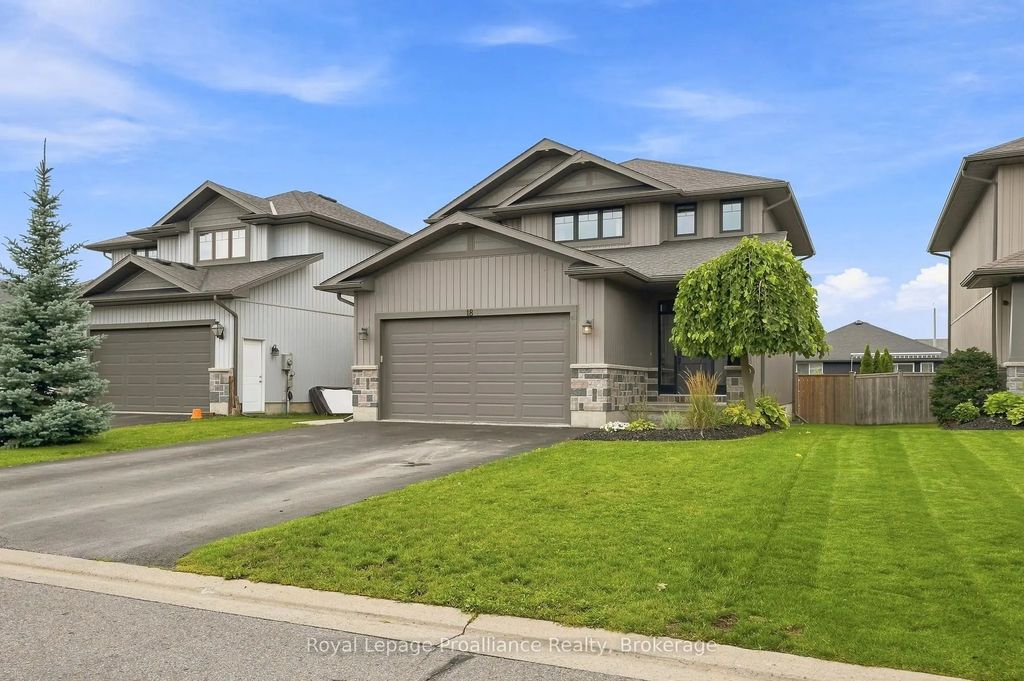 18 Granite Drive, Belleville