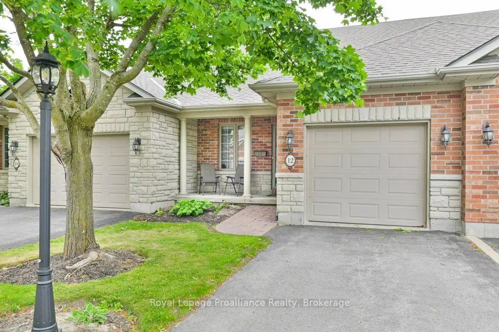 25 Heartwood Drive 12, Belleville