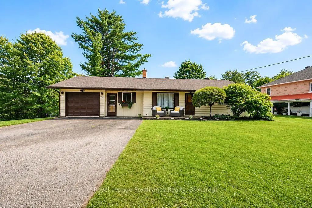 304 Hastings Street N, Bancroft