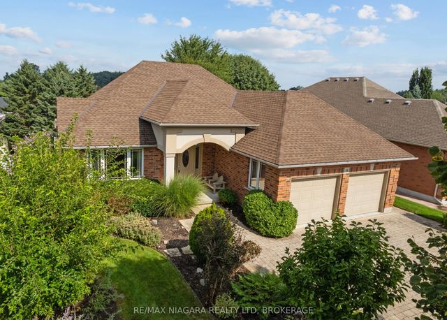 16 Cherry Ridge Boulevard, Pelham