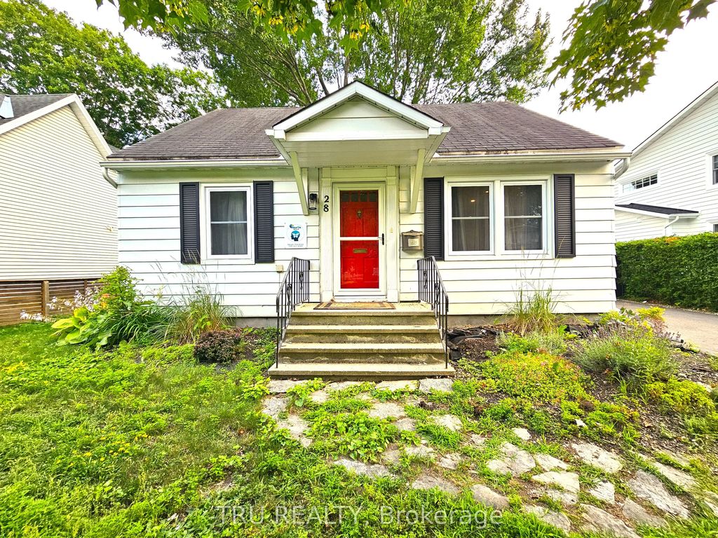 28 Arundel Avenue, Manor Park - Cardinal Glen and Area