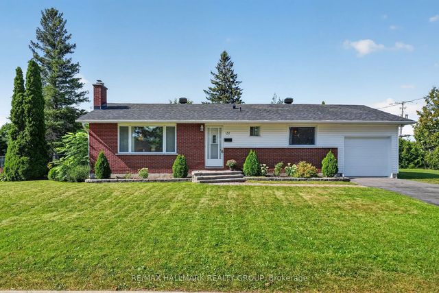 157 Lacroix Avenue, Orleans - Cumberland and Area