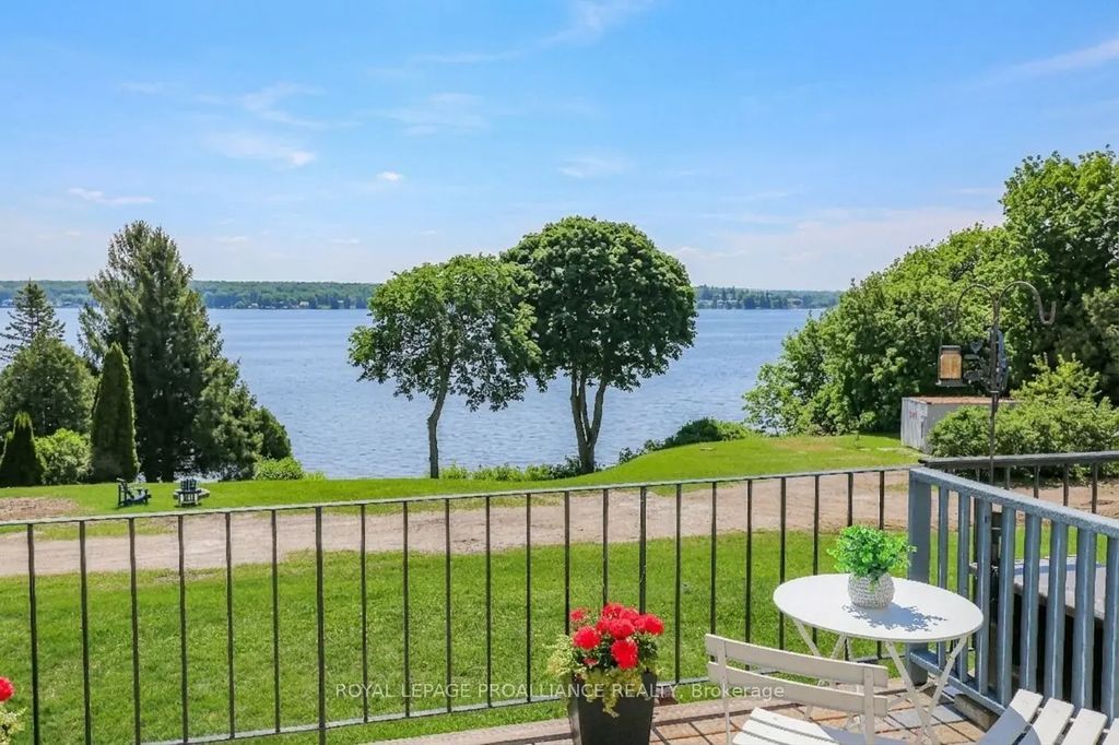 808 Riverview Lane 15, Elizabethtown-Kitley