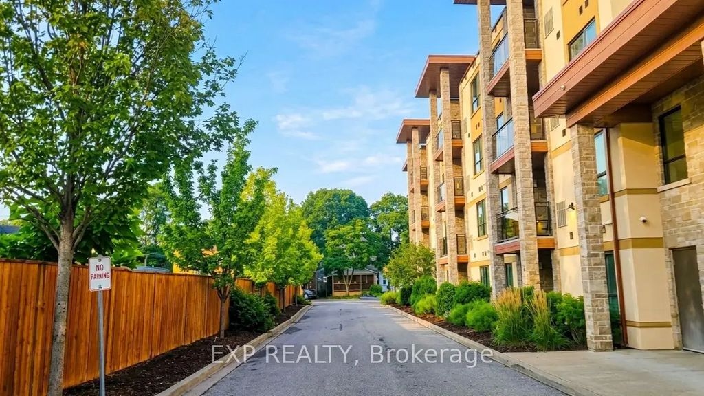 26 Wellington Street 402, St. Catharines